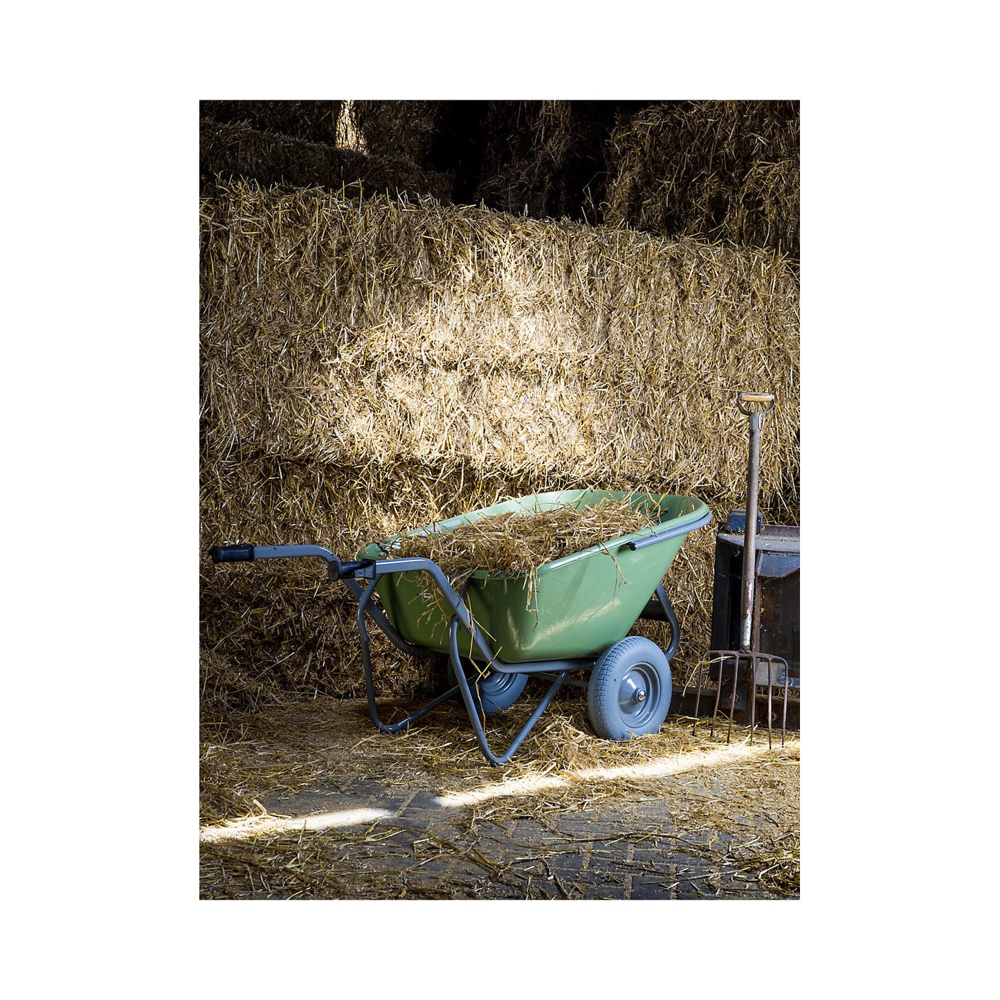 Wheel barrow, NOKA 230, 2 wheels, puncture proof tyres.