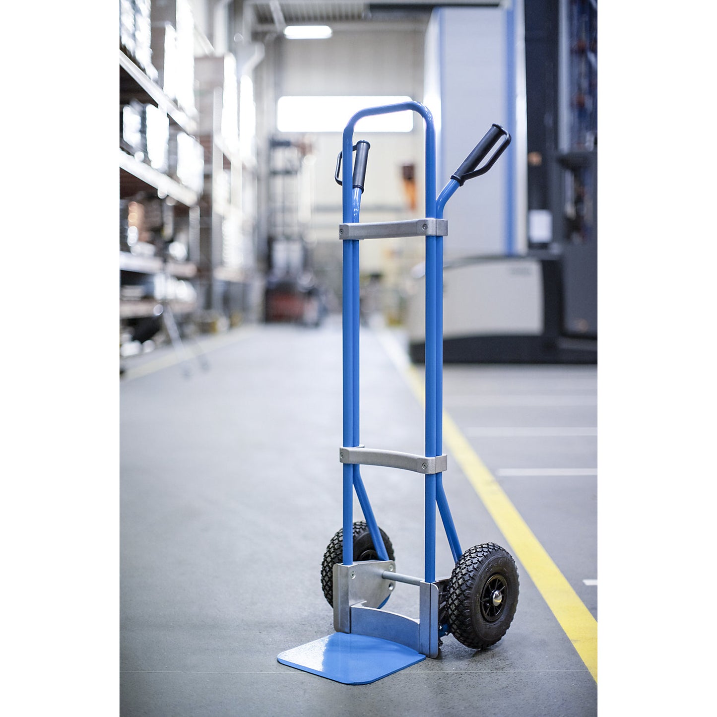 Sack truck, blue, footplate WxD 280 x 250 mm, blue, pneumatic tyres.
