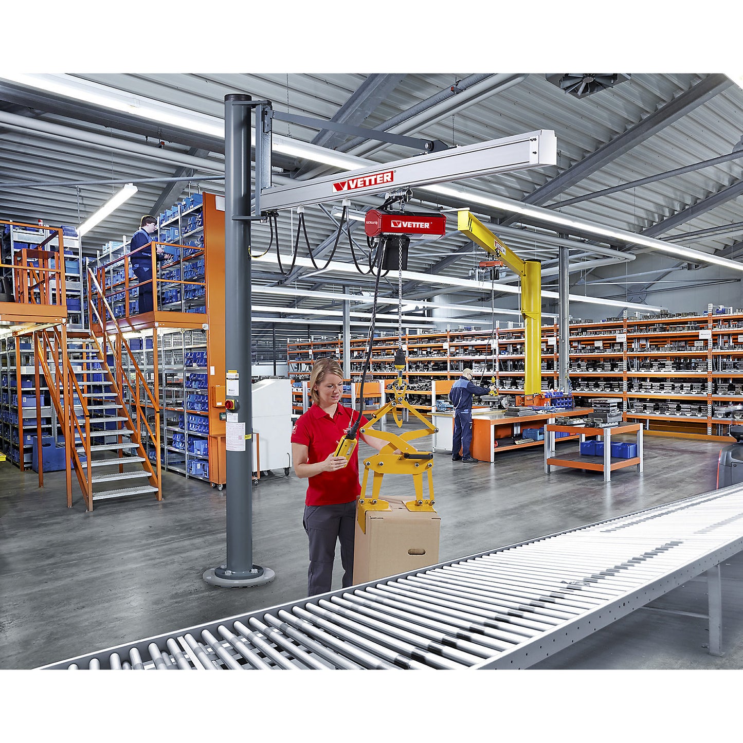 UNILIFT US post mounted jib crane, with BL electric chain hoist, max. load 250 kg, reach 5.9 m.