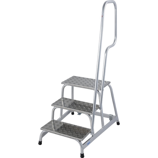 STABILO mobile machine steps, 2 fixed castors, hand rail on one side, 3 steps.
