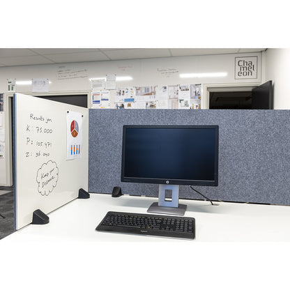 Desk partition for an individual workplace, enamel and PET felt surface, white / grey, width 1600 mm.
