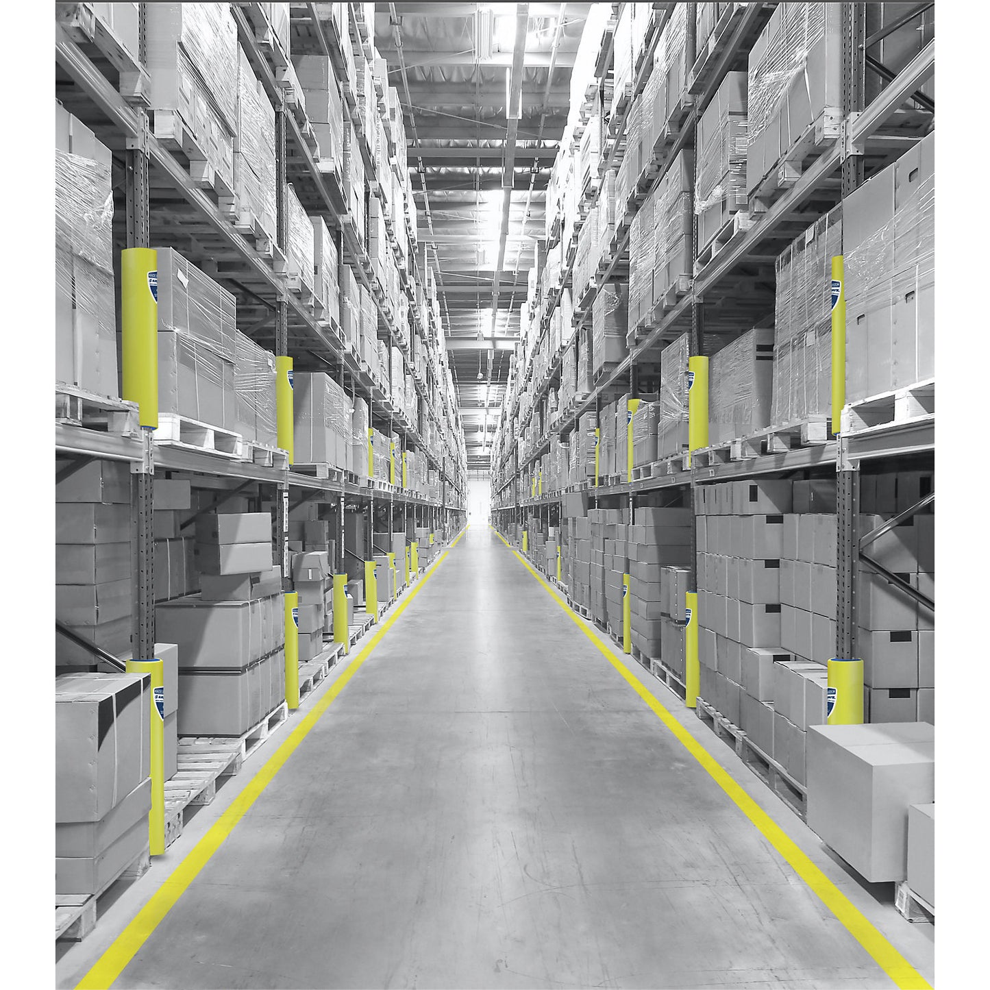 Impact protection for pallet racking, made of plastic, upright frame width 101 - 110 mm.