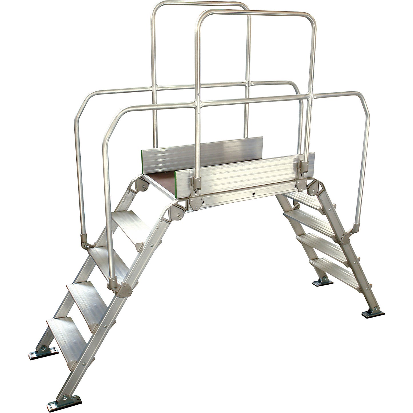 Aluminium ladder bridging, overall max. load 200 kg, 5 steps, platform 900 x 530 mm.