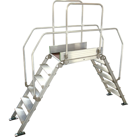 Aluminium ladder bridging, overall max. load 200 kg, 6 steps, platform 900 x 530 mm.