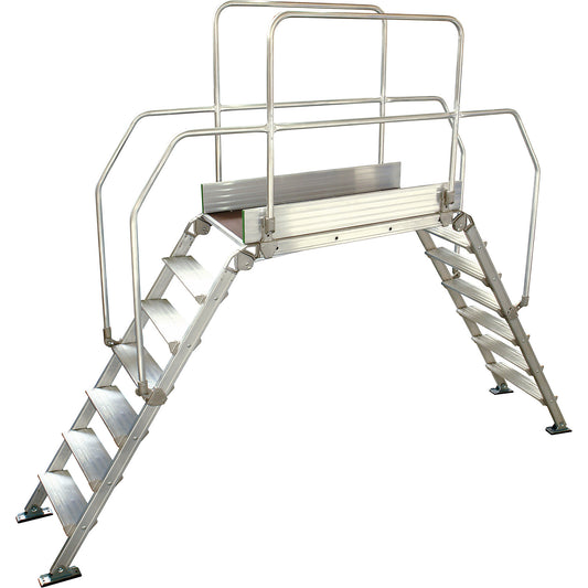 Aluminium ladder bridging, overall max. load 200 kg, 7 steps, platform 1200 x 530 mm.