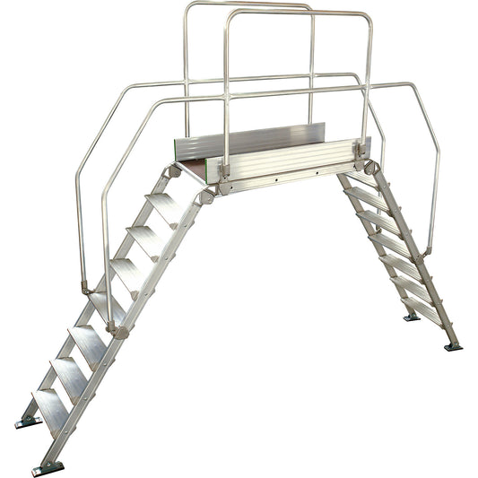 Aluminium ladder bridging, overall max. load 200 kg, 8 steps, platform 1200 x 530 mm.