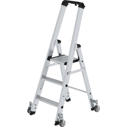 Step ladder, single sided, mobile model, 3 steps, platform height 700 mm.
