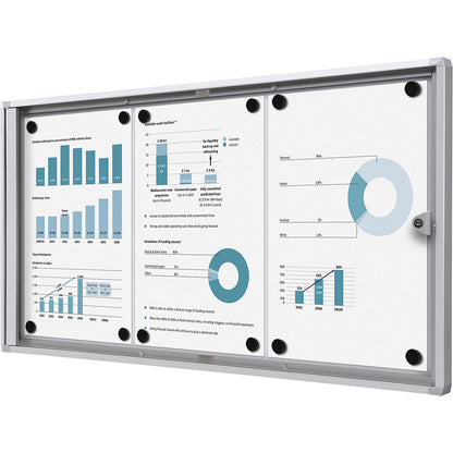 Display case for indoor use, metal rear panel, 3 x A4 sheets, HxW 350 x 711 mm.
