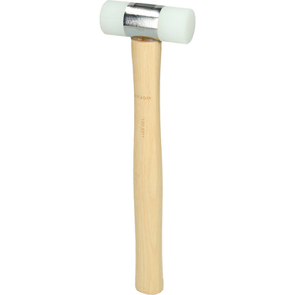 Nylon hammer, ash handle, 200 g.