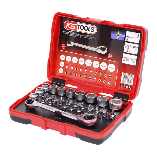 1/4'' + 11 mm go-through socket and bit set, 11 mm, 31 parts.