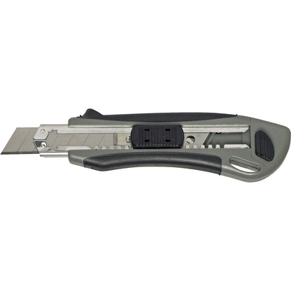 Cutter, PROFESSIONAL, blade width 18 mm, pack of 12.