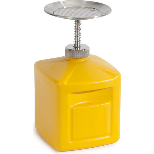 Plunger can, yellow polyethylene, capacity 2 l.