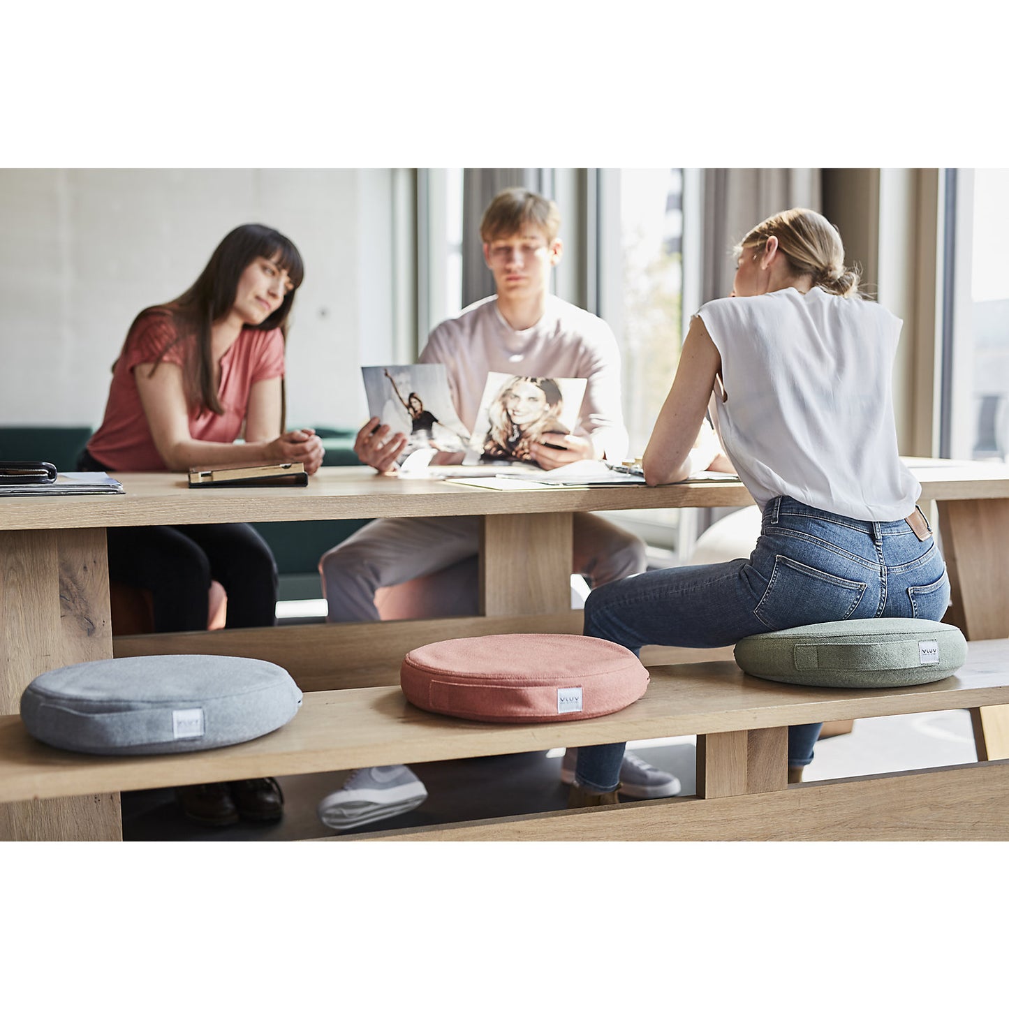 PIL&PED SOVA balance cushion, with fabric cover, Ø 360 mm, ash grey.