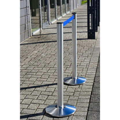 Beltrac EXTEND belt post, aluminium, polished chrome post, belt blue.