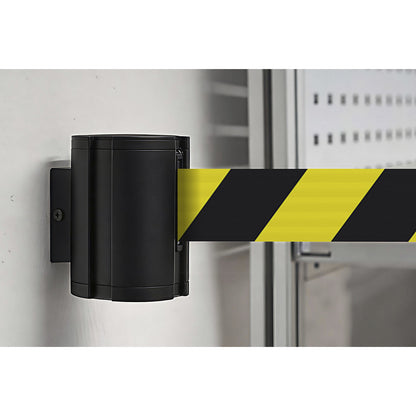 Aluminium belt cassette, wall XXL, 12 m extension, belt colour black/yellow, housing colour black.