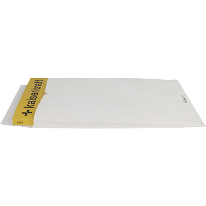 Tyvek® folding bag, tear resistant, waterproof, pack of 100, LxWxH 229 x 324 x 20 mm.