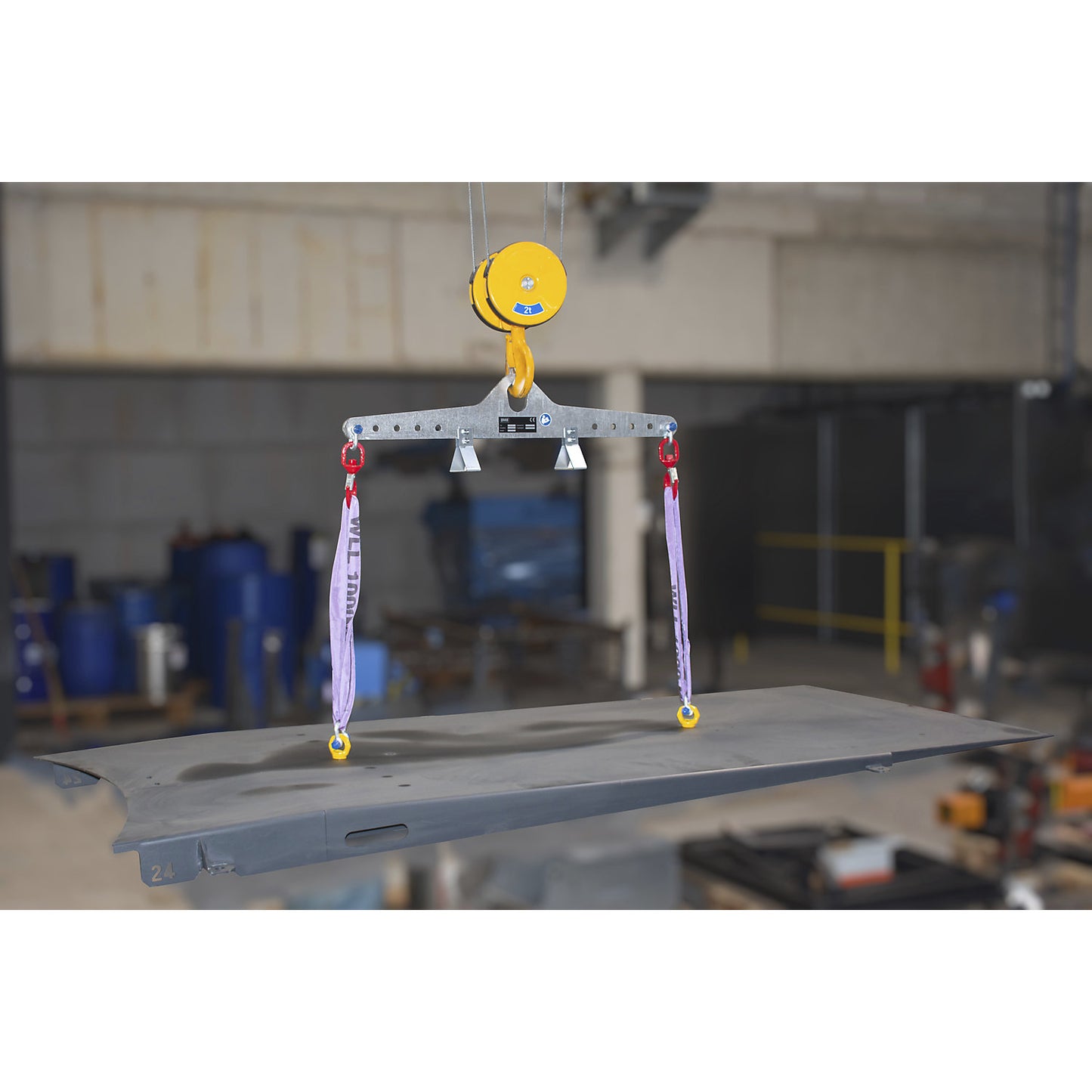Mini beam, for a crane, max. load 500 kg, adjustment range 400 - 800 mm.