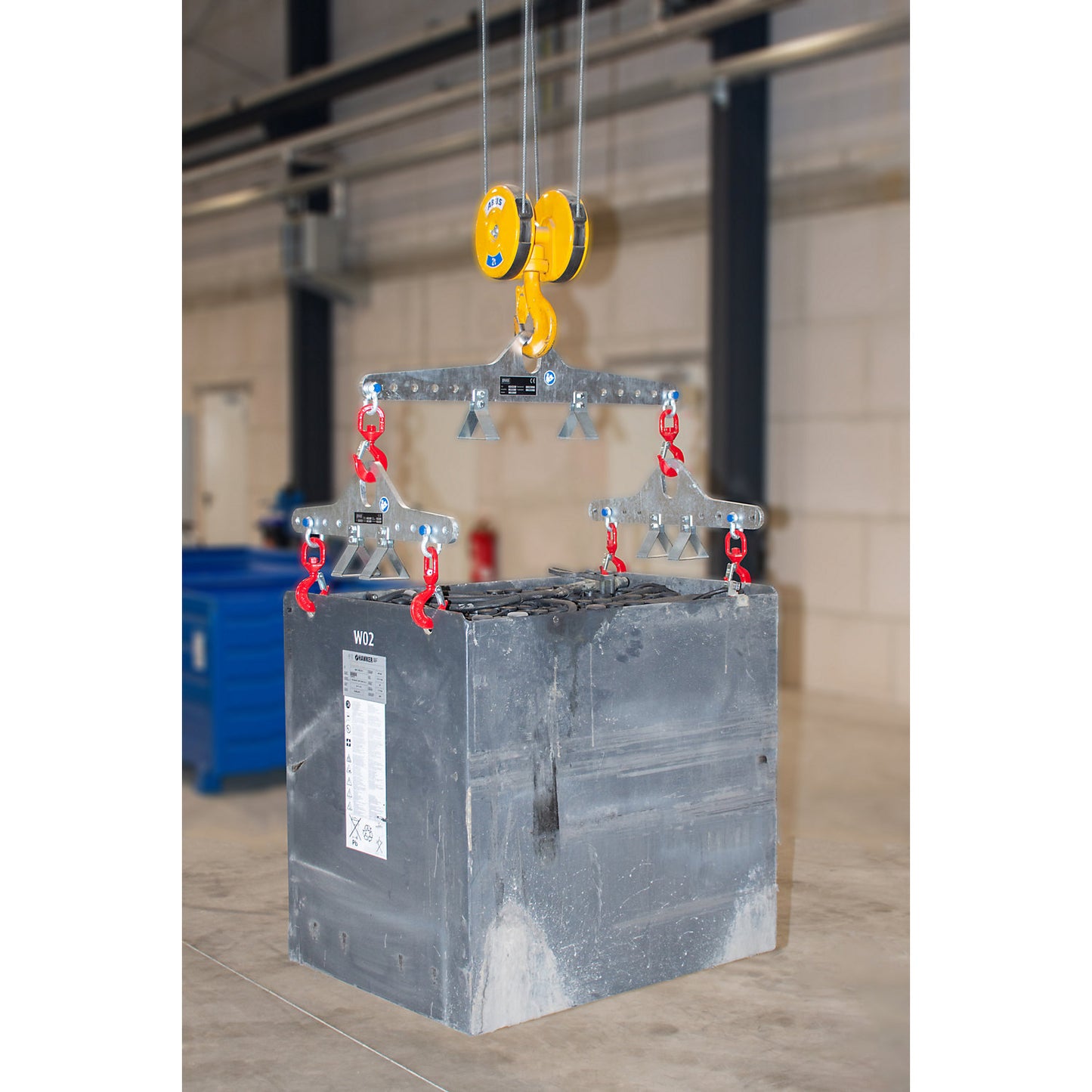 Mini beam, for a crane, max. load 500 kg, adjustment range 200 - 500 mm.