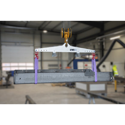 Mini beam, for a crane, max. load 800 kg, adjustment range 800 - 1200 mm.