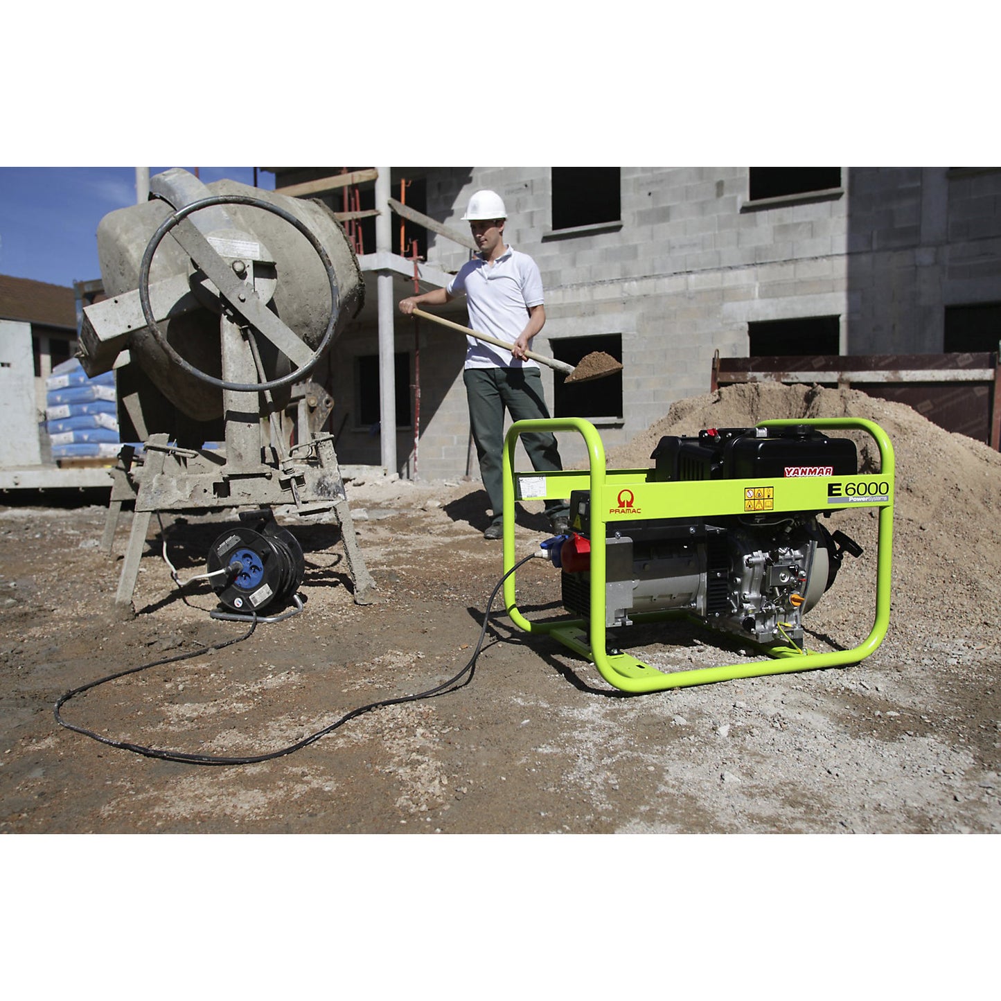 E series power generator, diesel, 400/230 V, E 6000 - diesel, 230 / 400 V, 3.2 / 4.5 kW.