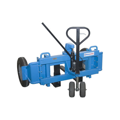 Off-road pallet truck, lifting range 65 - 233 mm, max. load 1200 kg.