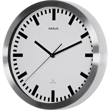 MAULpilot wall clock, brushed aluminium, Ø 305 mm, radio synchronised time keeping mechanism, silver.