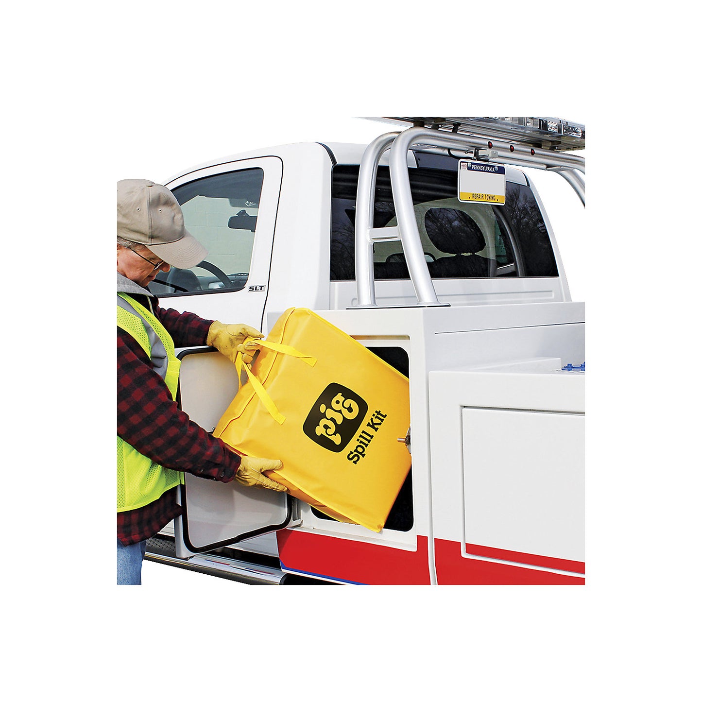 Emergency kit in a carry bag, oil version, absorbs 38.5 l.
