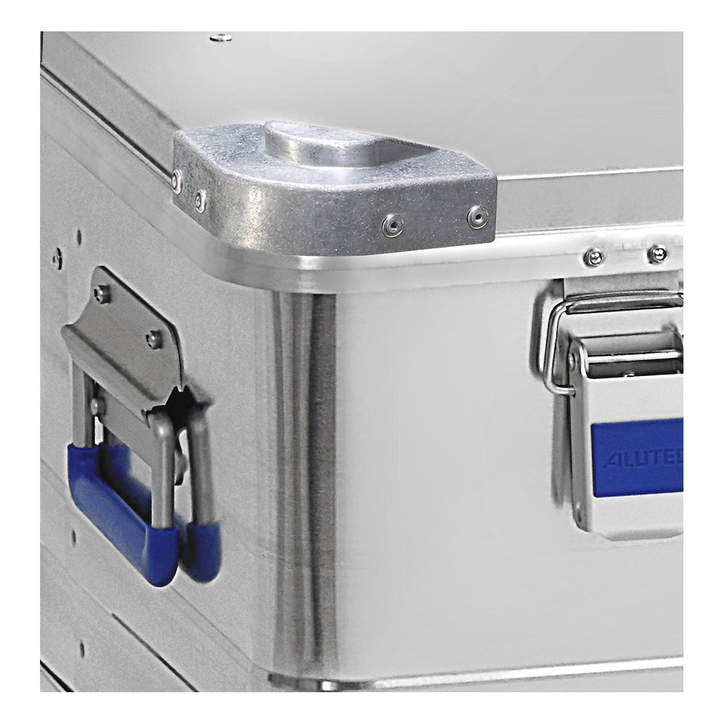 Industry aluminium container, capacity 48 l, external LxWxH 580 x 385 x 277 mm.