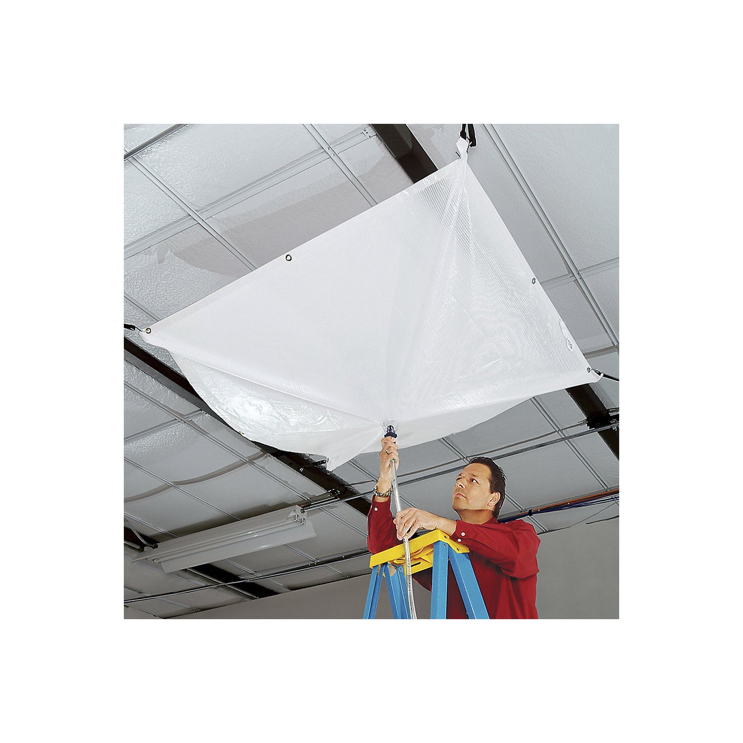 Leak diverter for roofs, WxH 760 x 760 mm, grey.