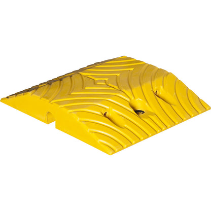 Speed ramp, rubber, height 50 mm, max. 20 km/h, standard element, yellow.