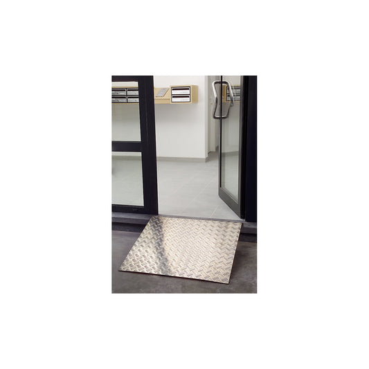 Ramp for pavements, max. load 200 kg, LxW 800 x 800 mm.