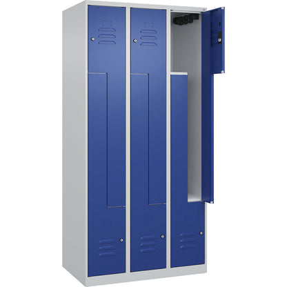 Classic PLUS Z locker, 3 compartments, light grey/gentian blue, W 900 mm, with floor glides, cylinder lock.