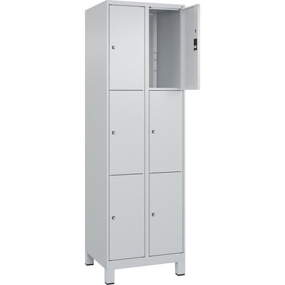 Classic PLUS 3-fold compartment locker, 2 compartments, light grey, W 600 mm, 6 compartments, with feet.
