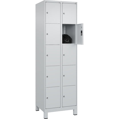 Classic PLUS 5-fold compartment locker, 2 compartments, light grey, W 600 mm, 10 compartments, with feet.