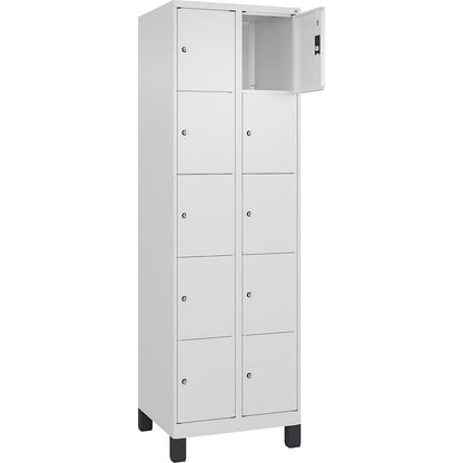 Classic PLUS 5-fold compartment locker, 2 compartments, traffic white, W 600 mm, 10 compartments, with feet.