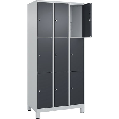 Classic PLUS 3-fold compartment locker, 3 compartments, light grey/grey, W 900 mm, 9 compartments, with feet.