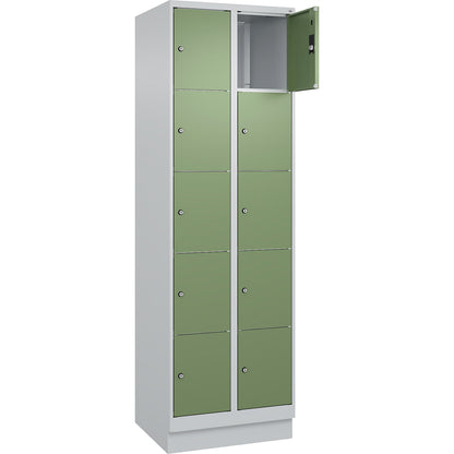 Classic PLUS 5-fold compartment locker, 2 compartments, light grey/reseda green, W 600 mm, 10 compartments, with base plinth.