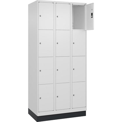 Classic PLUS 4-fold compartment locker, 3 compartments, traffic white, W 900 mm, 12 compartments, with base plinth.