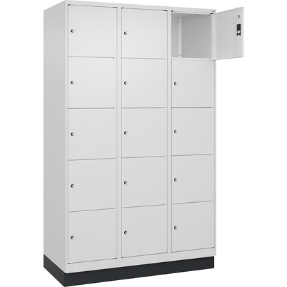Classic PLUS 5-fold compartment locker, 3 compartments, traffic white, W 1200 mm, 15 compartments, with base plinth.