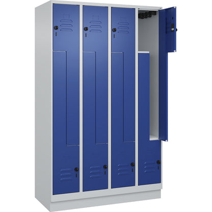 Classic PLUS Z locker, 4 compartments, light grey/gentian blue, W 1200 mm, with base plinth, rotary bolt.