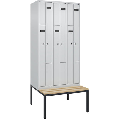 Evolo PLUS bench seat Z locker, 3 compartments, light grey / light grey, W 900 mm, cylinder lock, with bench fitted below, beech.