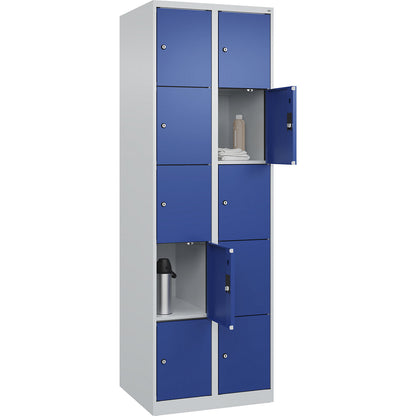 Evolo PLUS 5-fold compartment locker, 2 compartments, light grey / gentian blue, W 600 mm, 10 compartments, with floor glides, cylinder lock.