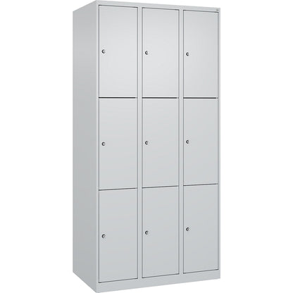 Evolo PLUS 3-fold compartment locker, 3 compartments, light grey, W 900 mm, 9 compartments, with floor glides, cylinder lock.