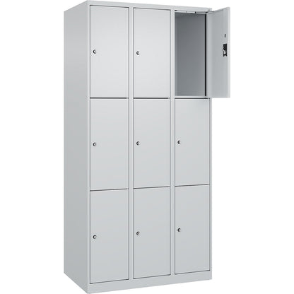 Evolo PLUS 3-fold compartment locker, 3 compartments, light grey, W 900 mm, 9 compartments, with floor glides, cylinder lock.