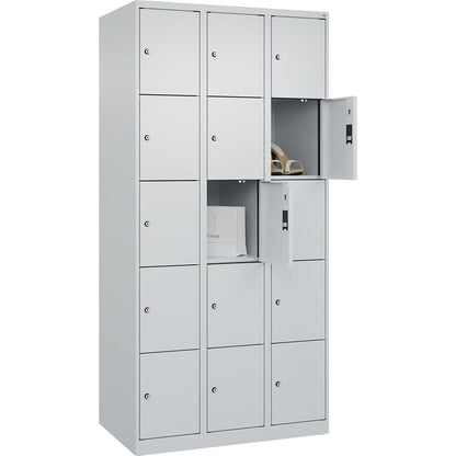 Evolo PLUS 5-fold compartment locker, 3 compartments, light grey, W 900 mm, 15 compartments, with floor glides, cylinder lock.