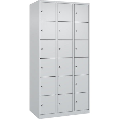 Evolo PLUS 6-fold compartment locker, 3 compartments, light grey, W 900 mm, 18 compartments, with floor glides, cylinder lock.