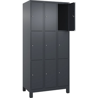 Evolo PLUS 3-fold compartment locker, 3 compartments, grey, W 900 mm, 9 compartments, with wide feet, cylinder lock.