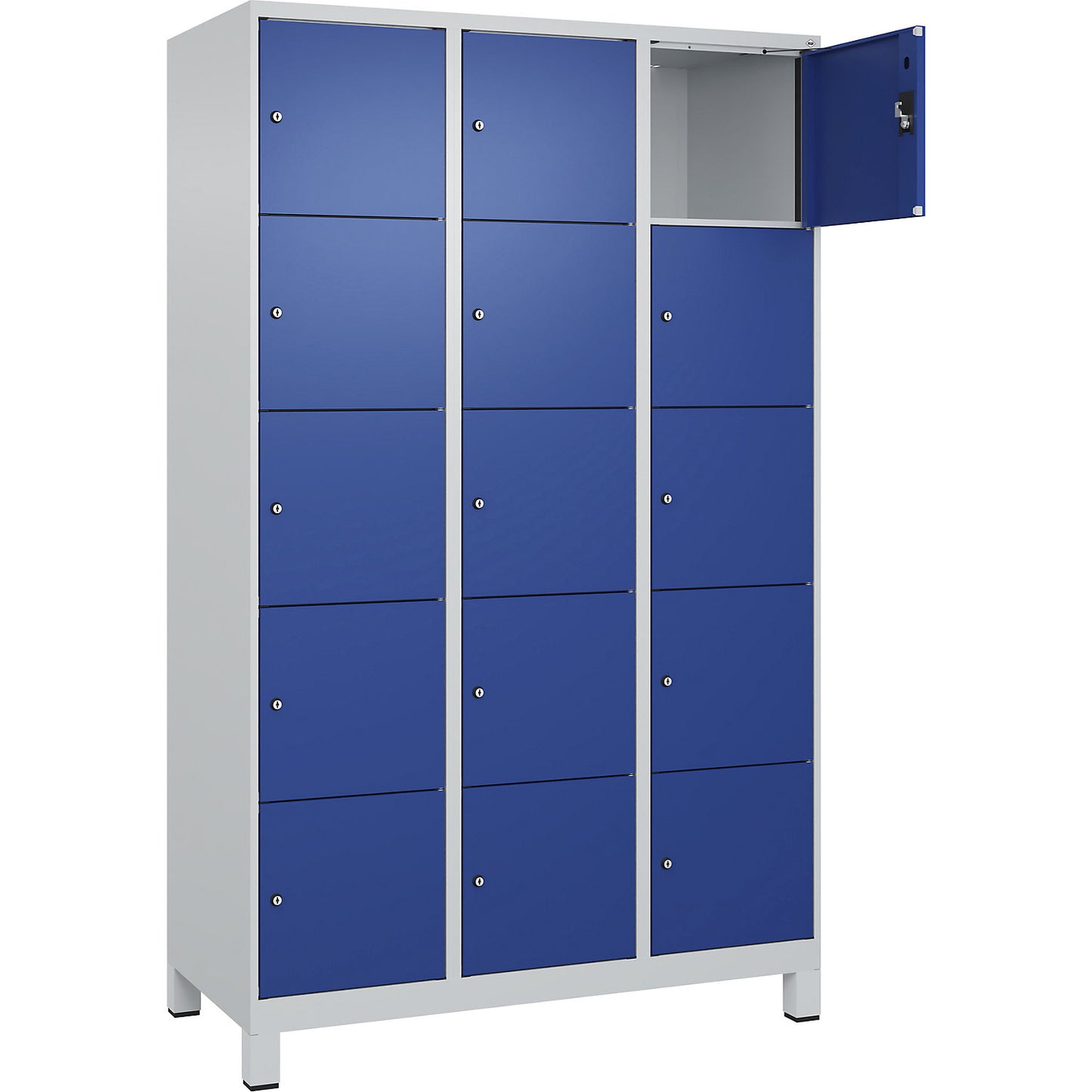 Evolo PLUS 5-fold compartment locker, 3 compartments, light grey / gentian blue, W 1200 mm, 15 compartments, with wide feet, cylinder lock.