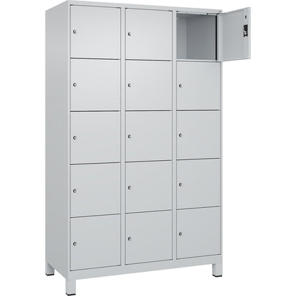 Evolo PLUS 5-fold compartment locker, 3 compartments, light grey, W 1200 mm, 15 compartments, with wide feet, cylinder lock.