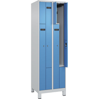 Evolo PLUS Z-locker, 2 compartments, light grey / light blue, W 600 mm, 4 compartments, with wide feet, cylinder lock.